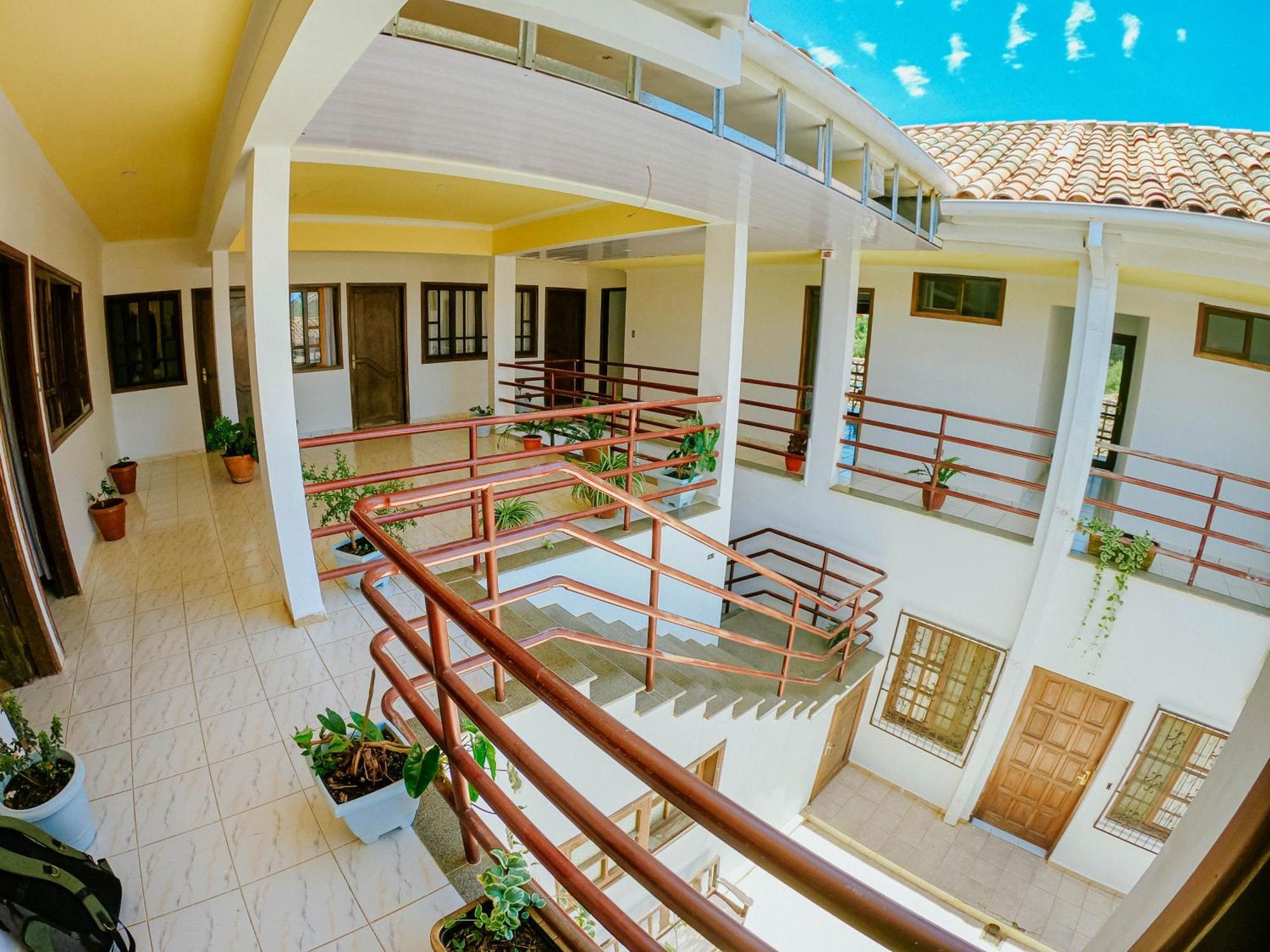 Hotel Casablanca Samaipata Exteriör bild