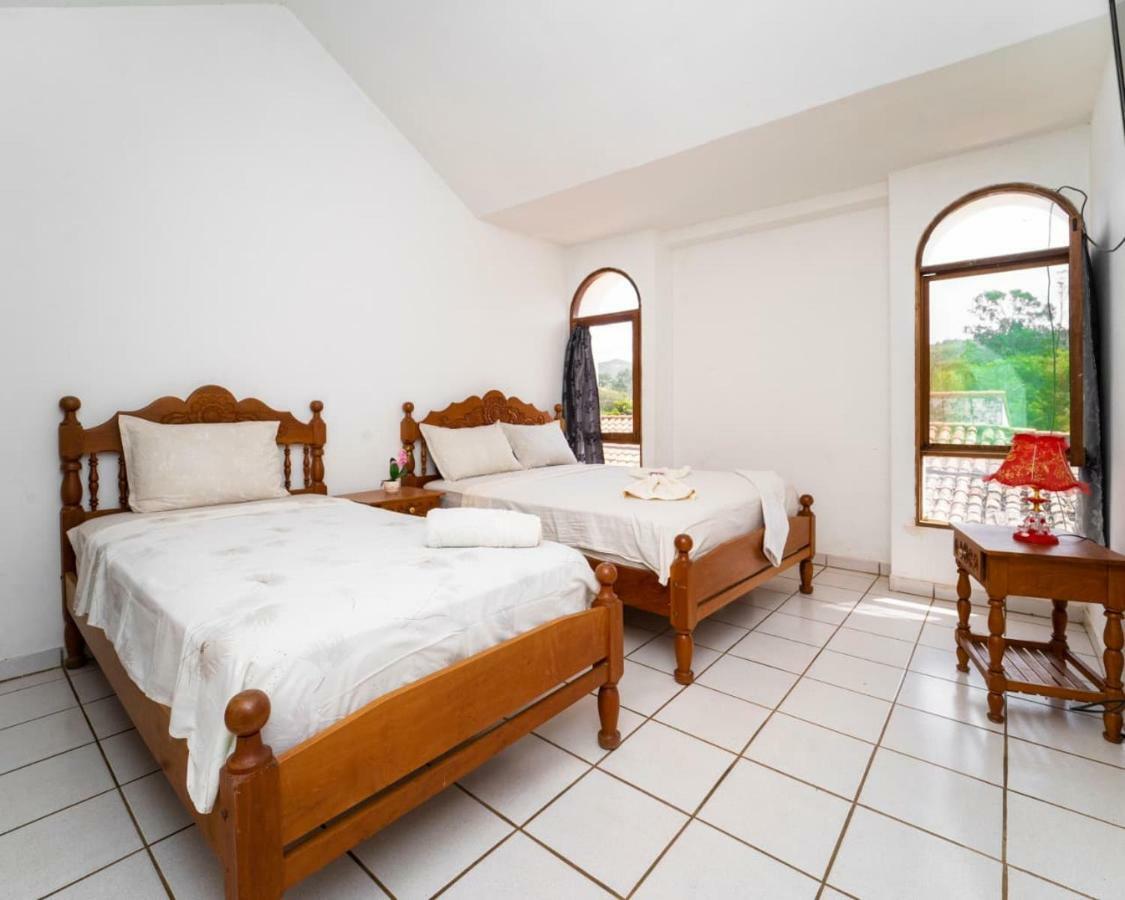 Hotel Casablanca Samaipata Exteriör bild